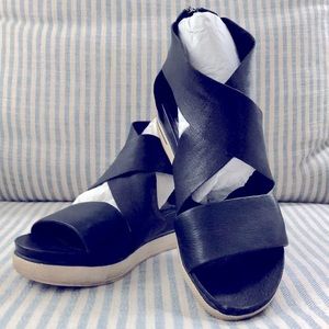 Eileen Fisher SANDAL